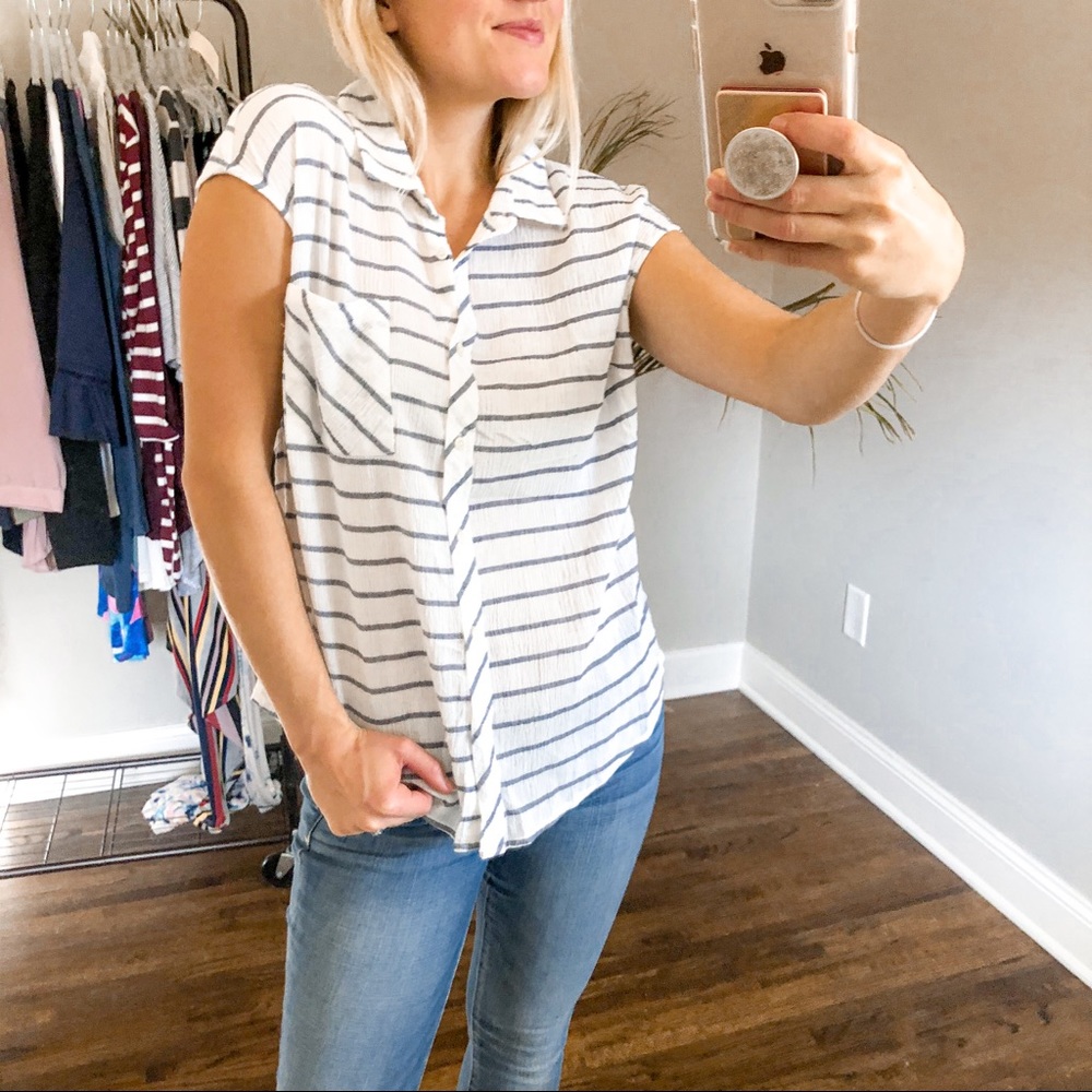 Merona Striped Cap Sleeve Shirt Top White/Gray S - Picture 3 of 11